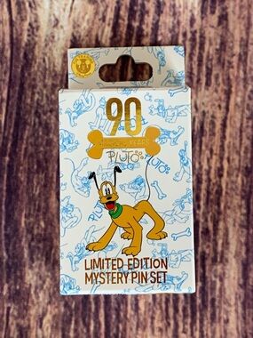 Disney Limited Edition 90 Magical Years Pluto Mystery Open Pin Set - Pin Trading